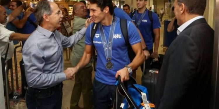 Αγία Παρασκευή: Να τιμηθεί ο «χρυσός» Αριστείδης Χαλυβόπουλος – Το αίτημα της «Νέας Αρχής»