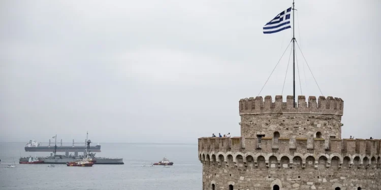 Όταν η Ιστορία Χτυπά στην Καρδιά της Μακεδονίας: Η Τριπλή Γιορτή της Θεσσαλονίκης